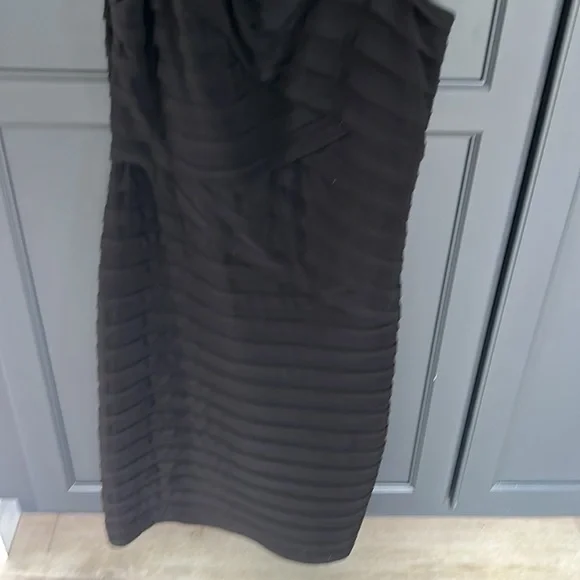 Xscape By Joanne Chen black ruffled ribbed dress - Picture 3 of 6